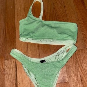 Triangl one shoulder bikini set